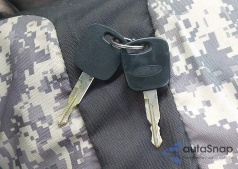 2002 Ford F-150 Xl/Xlt from USA, damaged, VIN 3FTRF18W82MA22218